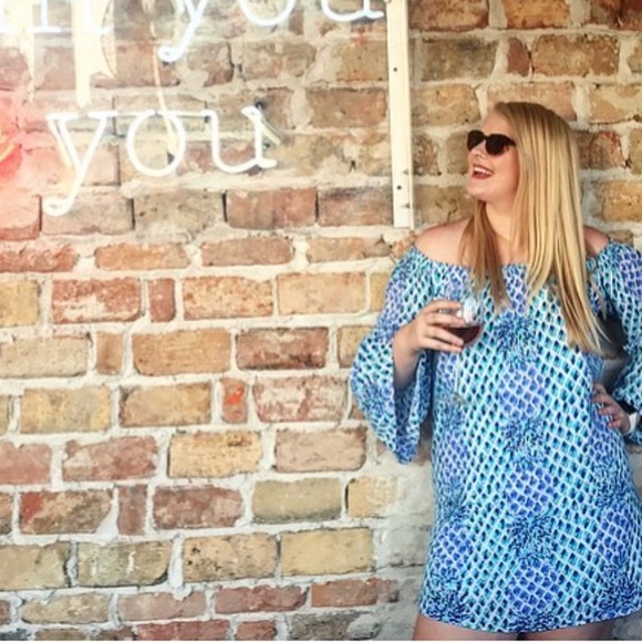 Lilly Pulitzer Nevie Off the Shoulder Dress - Picture 4 of 12